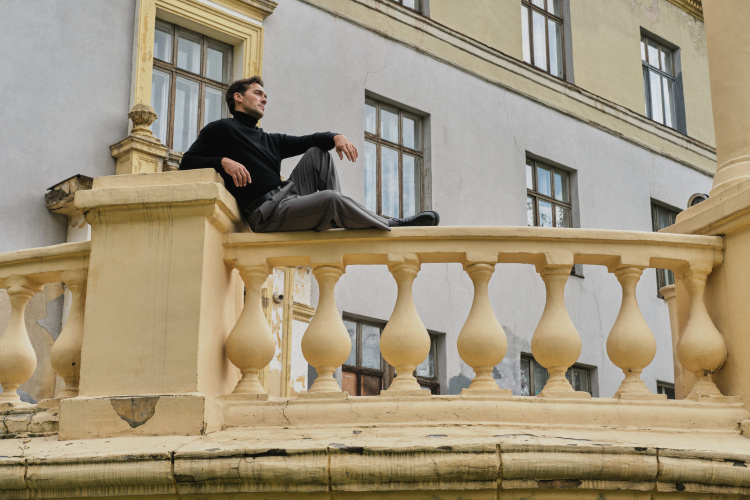 Почему кашемир электризуется ("бьет током") и как этого избежать Почему кашемир электризуется ("бьет током") и как этого избежать